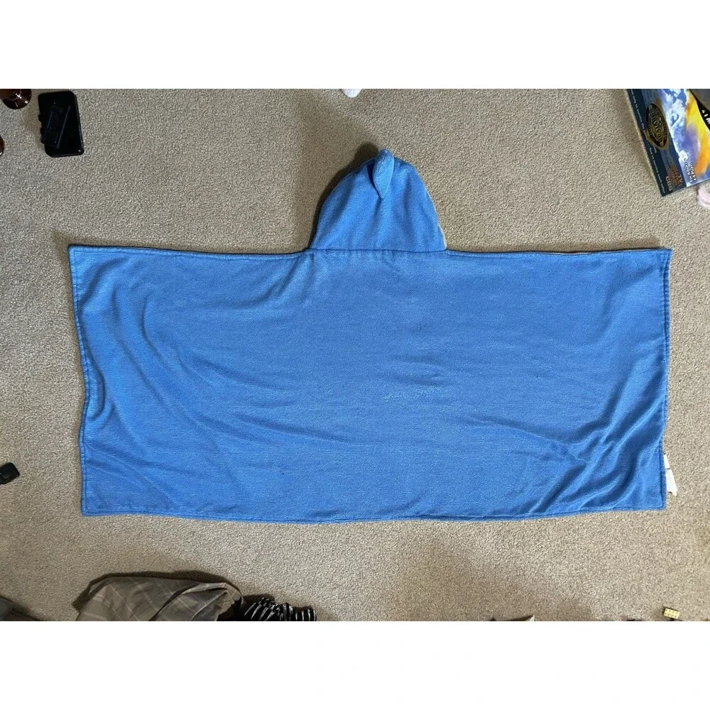 Jay Franco Blue Shark Microfiber Hooded Towel Wrap Kids Bath Pool